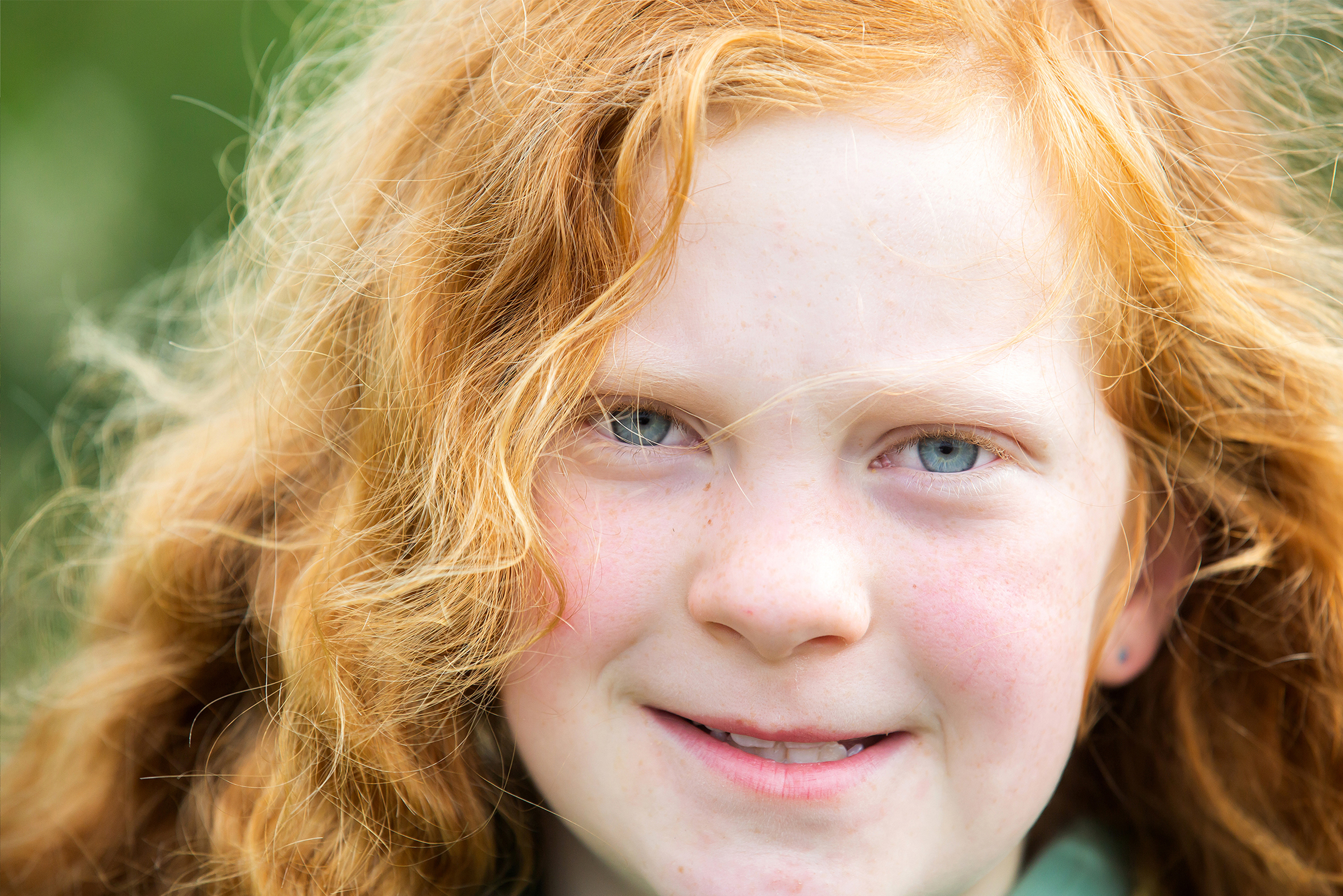 Fotoreise in Irland mit vielen Begegnungen: rothaariges Mädchen aus Sligo